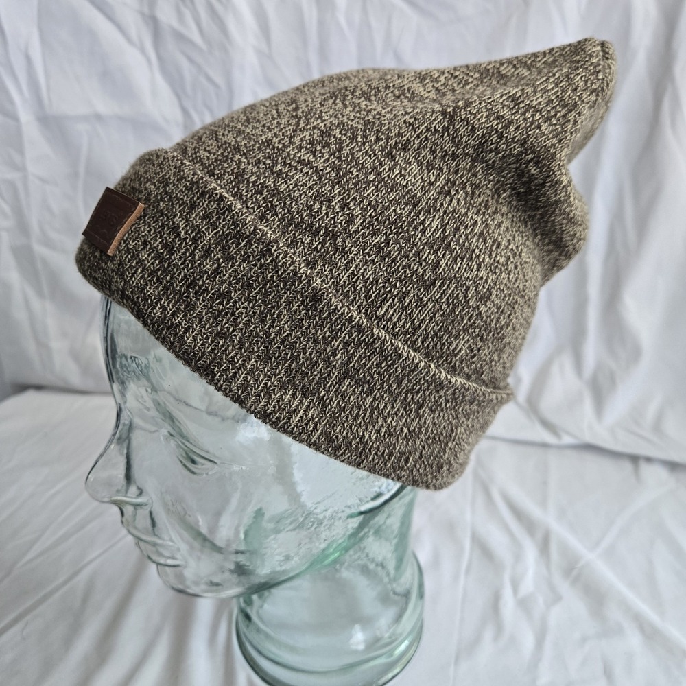 Levi's Brown Solid Knit Cuffed Beanie Hat w/ Logo Patch, One Size Men's - Picture 2 of 5